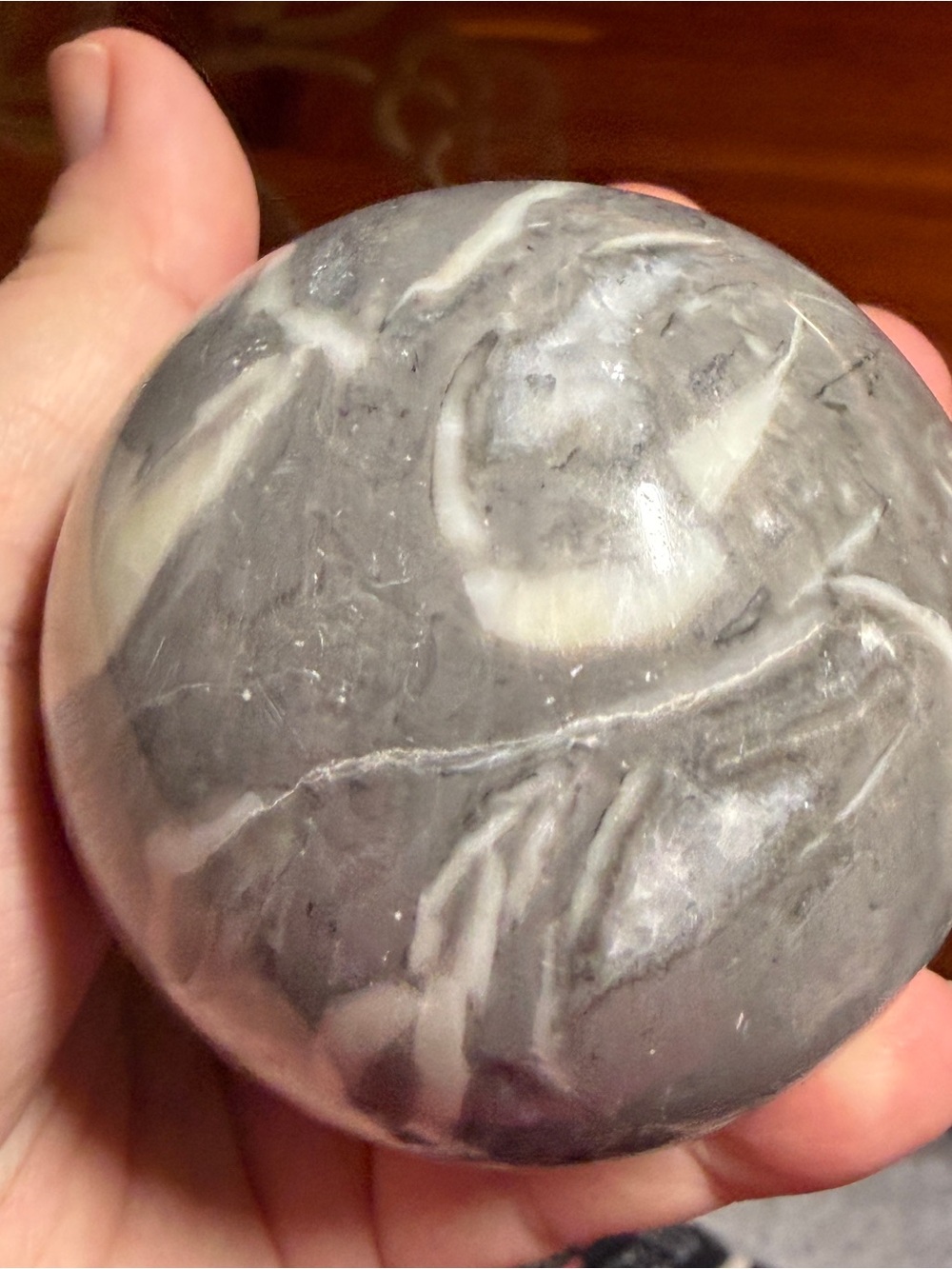 Shell jasper crystal sphere - Picture 5 of 9